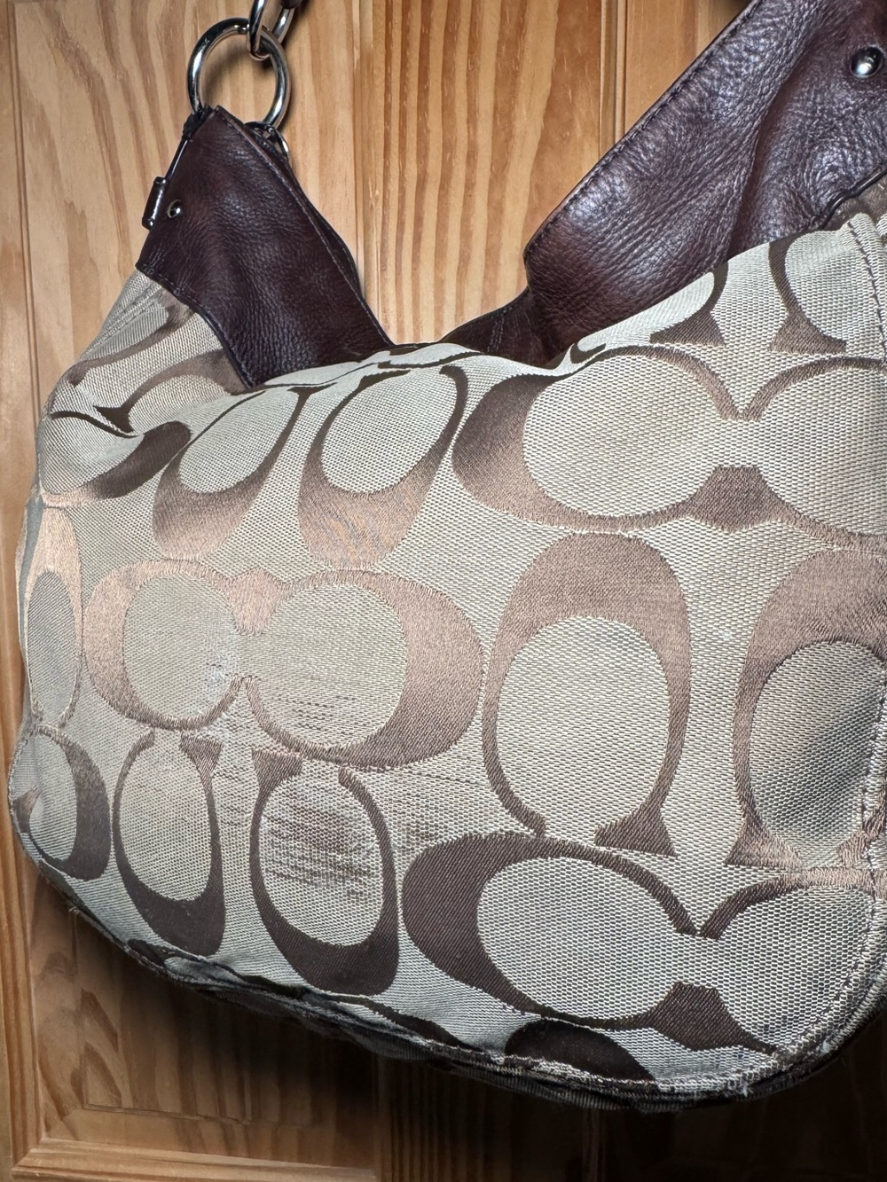 2010 Coach Signature Zoe Hobo Shoulder Bag - Picture 8 of 8
